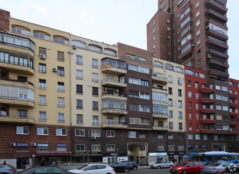 Avenida de América, 4, Madrid, Madrid à louer - Photo de l’immeuble – Image 1 sur 1