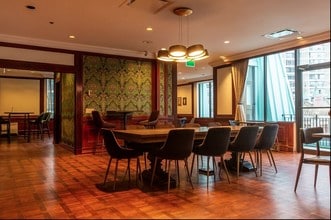 212 King St W, Toronto, ON à louer Photo intérieure– Image 2 sur 5