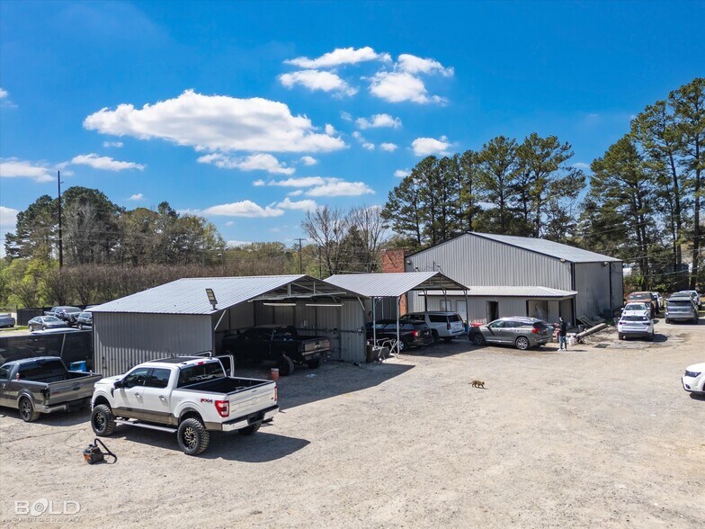 6508 W 70th St, Shreveport, LA à louer - Photo de l’immeuble – Image 2 sur 26