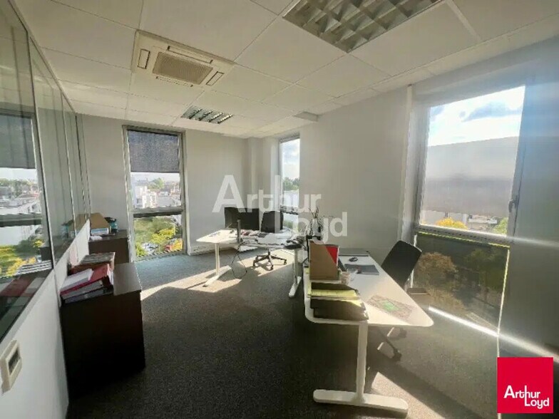 Bureau dans Rennes à louer - Photo de l’immeuble – Image 2 sur 4