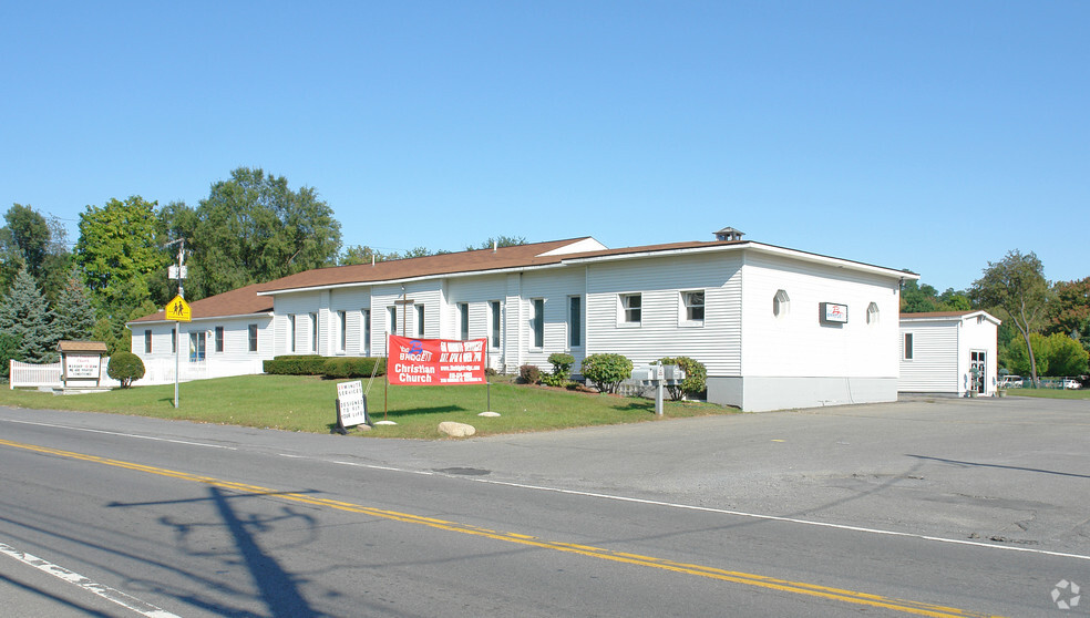 2739 Hamburg St, Rotterdam, NY à louer - Photo de l’immeuble – Image 1 sur 8