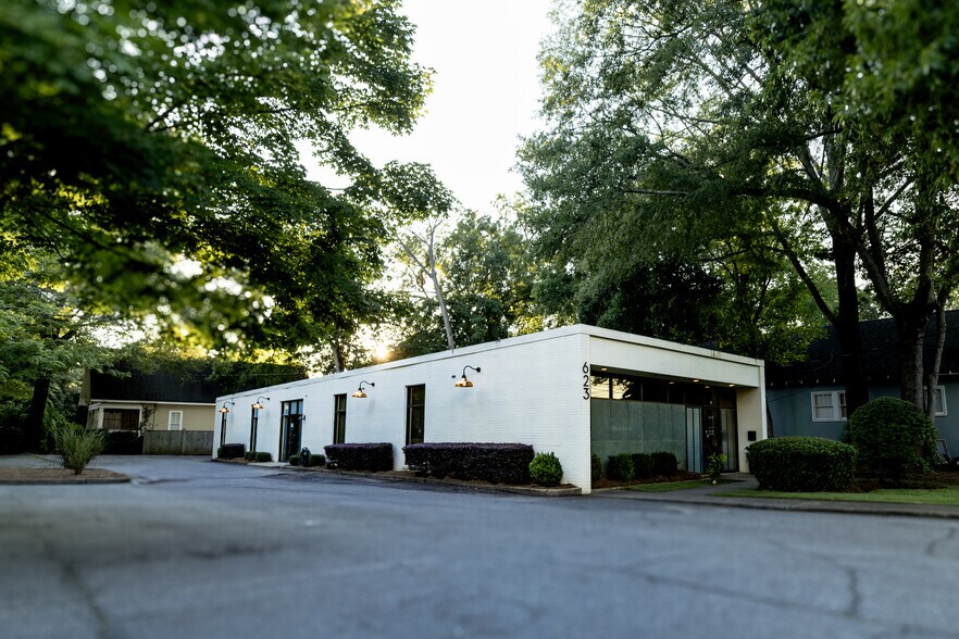 623 N Milledge Ave, Athens, GA à louer - Photo de l’immeuble – Image 2 sur 3