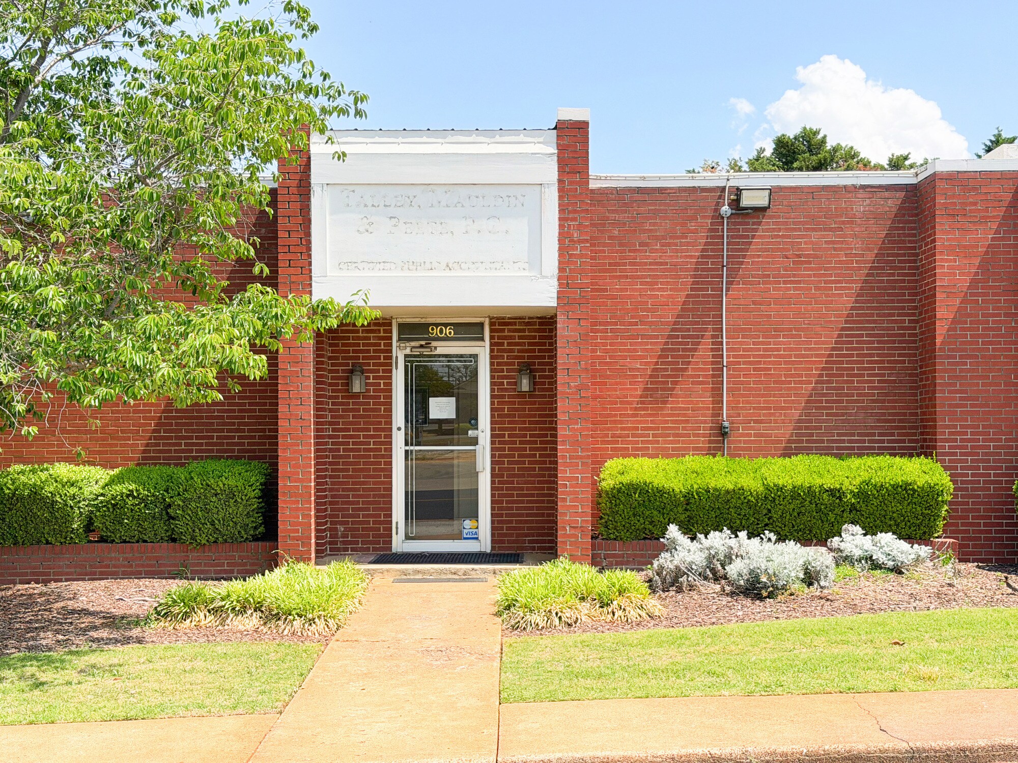 906 Wilson St NE, Decatur, AL à louer Photo principale– Image 1 sur 14