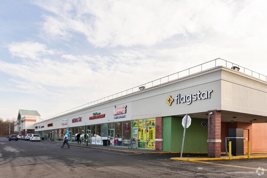 1441-1451 Richmond Ave, Staten Island, NY à louer - Photo principale – Image 1 sur 1