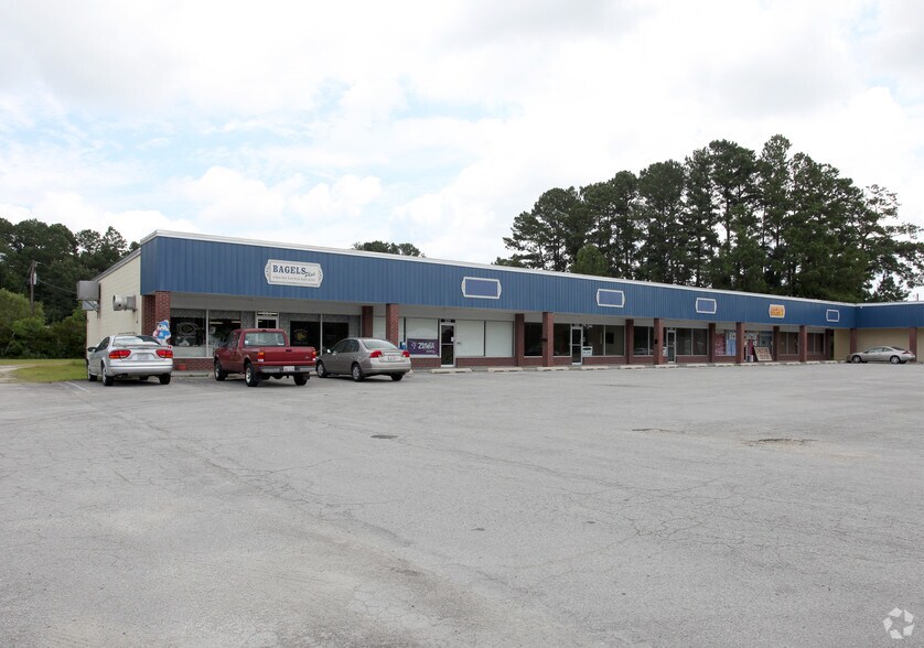314 US 70 Hwy W, Havelock, NC à vendre - Photo principale – Image 1 sur 3