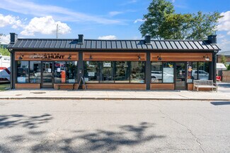 Plus de détails pour 20 Ackerson St, Bay Shore, NY - Local commercial à vendre