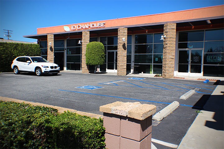 425 W Valley Blvd, San Gabriel, CA à louer - Photo de l’immeuble – Image 3 sur 5