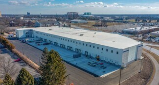 Plus de détails pour 107 Charles Lindbergh Blvd, Garden City, NY - Industriel/Logistique à louer