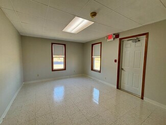 Plus de détails pour 405 W Division St, Coal City, IL - Bureau à vendre