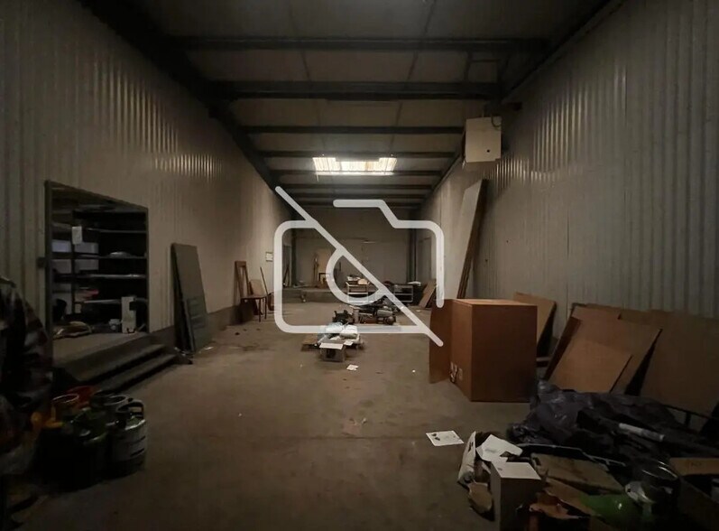 Industriel/Logistique dans Bondoufle à louer - Photo de l’immeuble – Image 3 sur 6