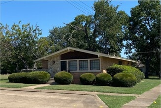 500 W Nash St, Terrell, TX à louer Photo de l’immeuble– Image 1 sur 1