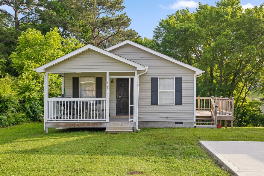 6213 Walden Ave, Chattanooga, TN à vendre - Photo principale – Image 1 sur 1
