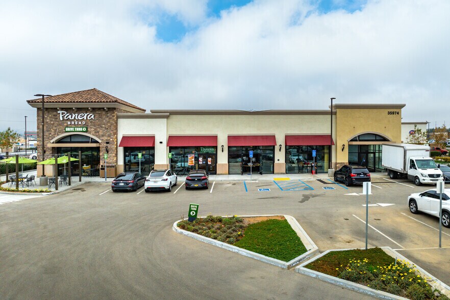 35974 Winchester Rd, Winchester, CA à louer - Photo de l’immeuble – Image 2 sur 5