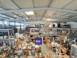 Plus de détails pour Industriel/Logistique à louer