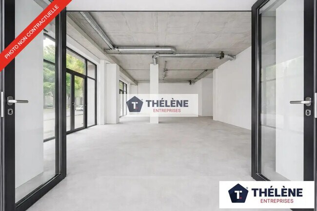 Plus de détails pour Local commercial à louer