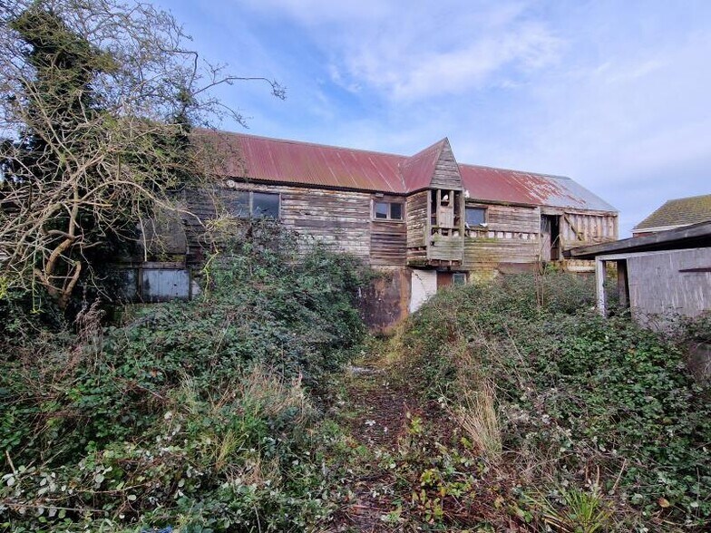 8 St. Johns Close, Great Wakering à vendre - Photo de l’immeuble – Image 1 sur 4