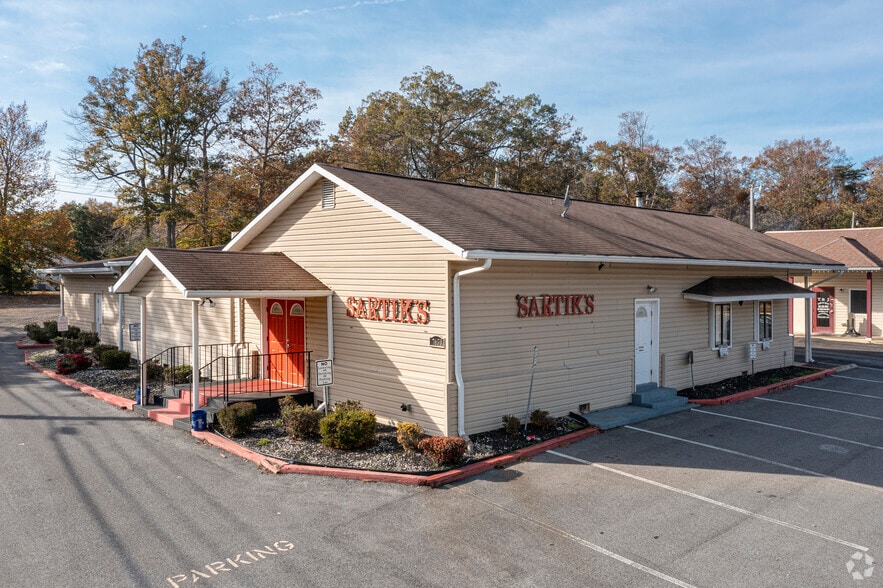 7670 Hawthorne Rd, La Plata, MD à vendre - Photo principale – Image 1 sur 27