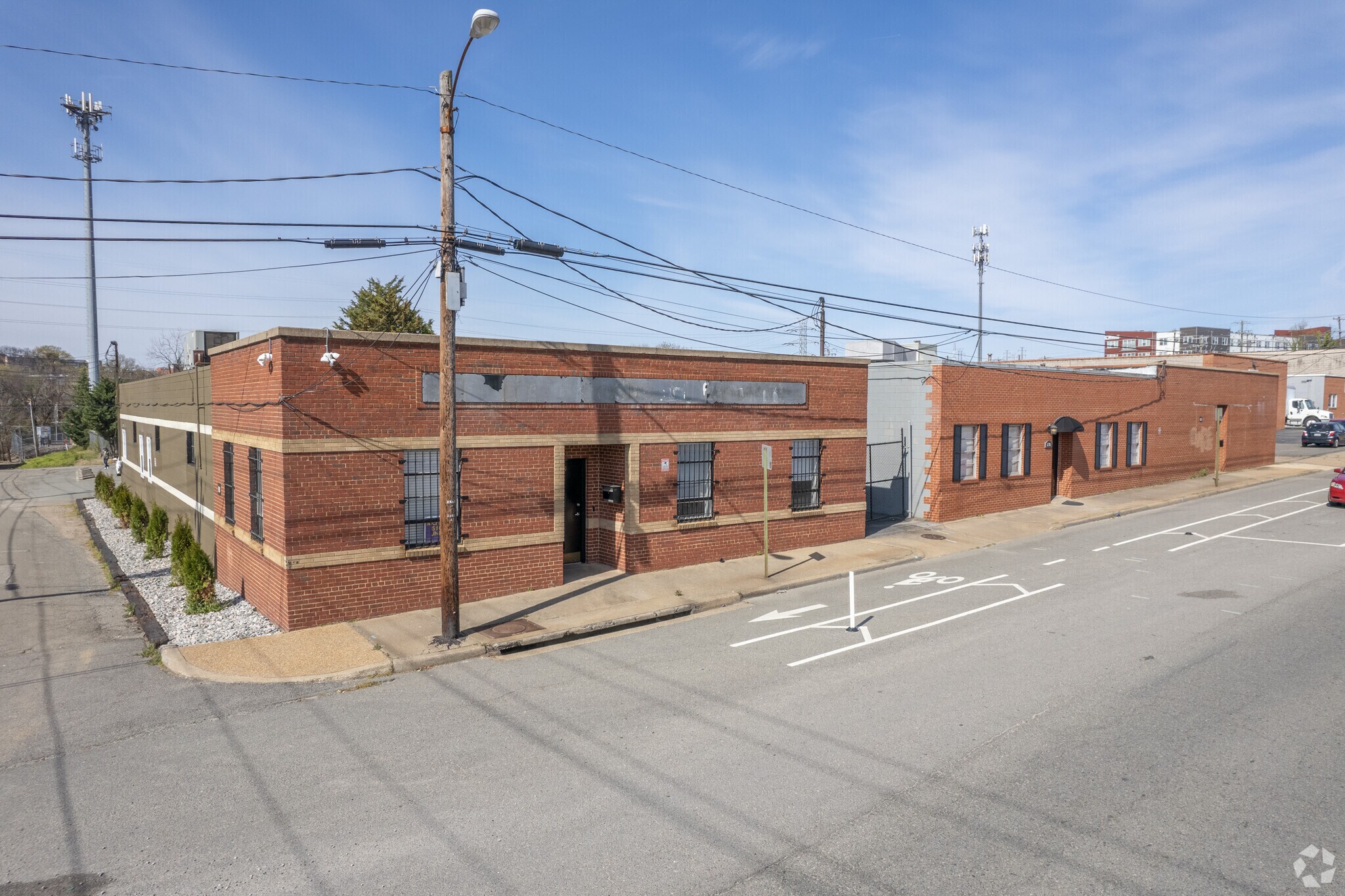 1500 Brook Rd, Richmond, VA à vendre Photo principale– Image 1 sur 23