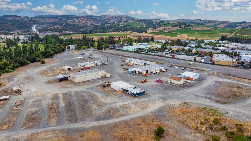 2301 Napa Vallejo Hwy, Napa, CA à louer - Aérien – Image 3 sur 79
