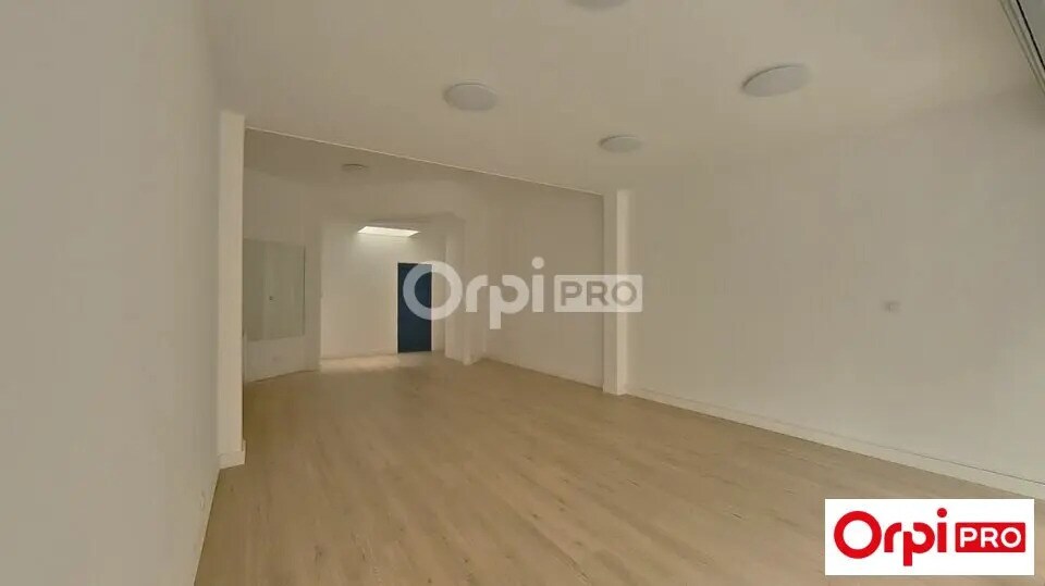 Local commercial dans Lille à louer - Photo intérieure – Image 1 sur 3