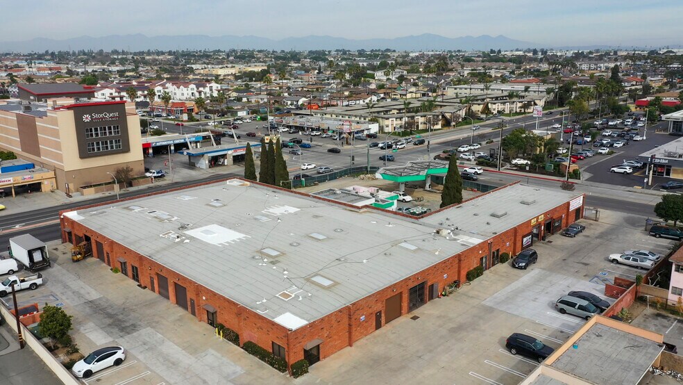 14315 S Normandie Ave, Gardena, CA à louer - Photo de l’immeuble – Image 3 sur 8
