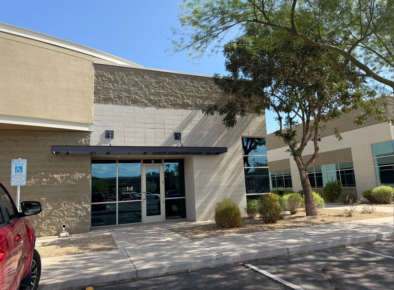5720 W Chandler Blvd, Chandler, AZ à vendre - Photo intérieure – Image 3 sur 3