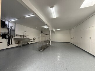 Plus de détails pour 890 7th Ave, San Bruno, CA - Industriel/Logistique à louer