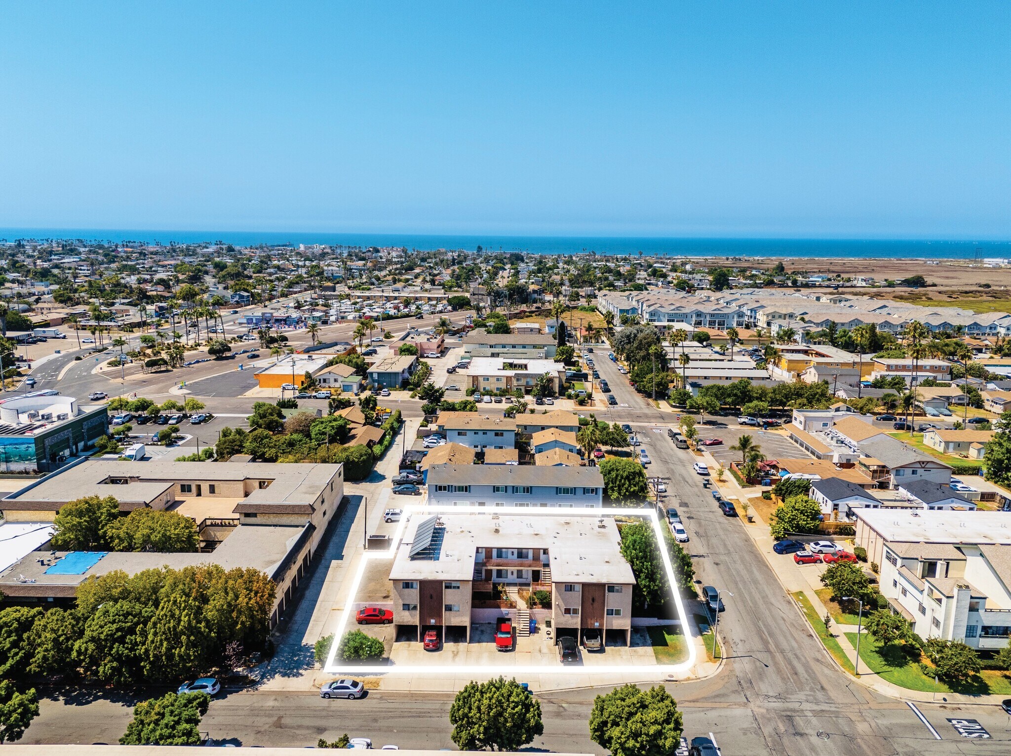 789 Calla Ave, Imperial Beach, CA à vendre Photo de l’immeuble– Image 1 sur 8