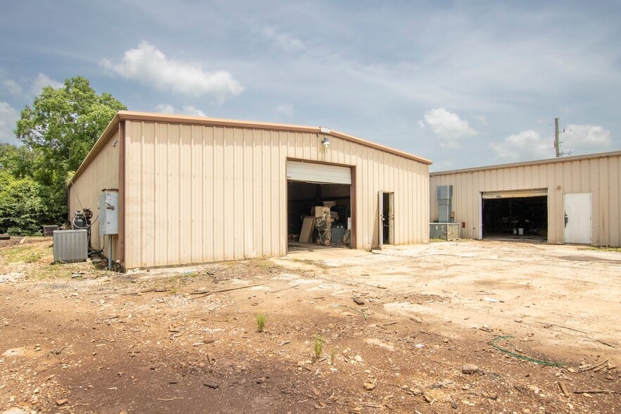 2060 Highway 90 W, Sealy, TX à vendre - Photo de l’immeuble – Image 3 sur 23