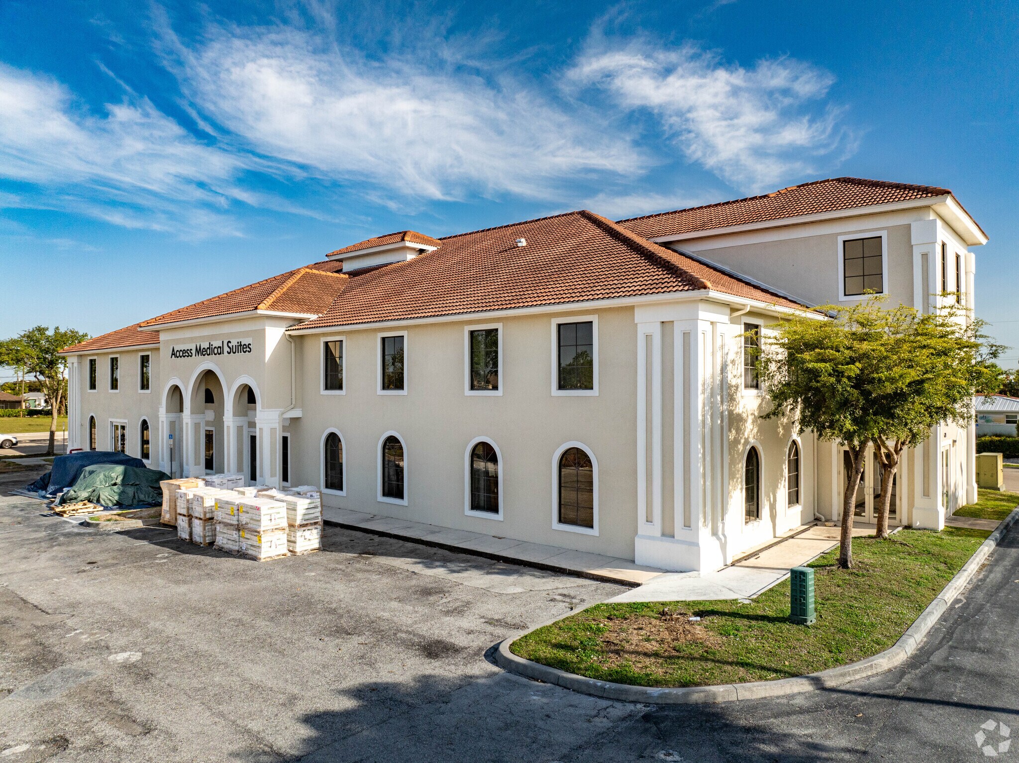 420 Del Prado Blvd, Cape Coral, FL à louer Photo principale– Image 1 sur 9