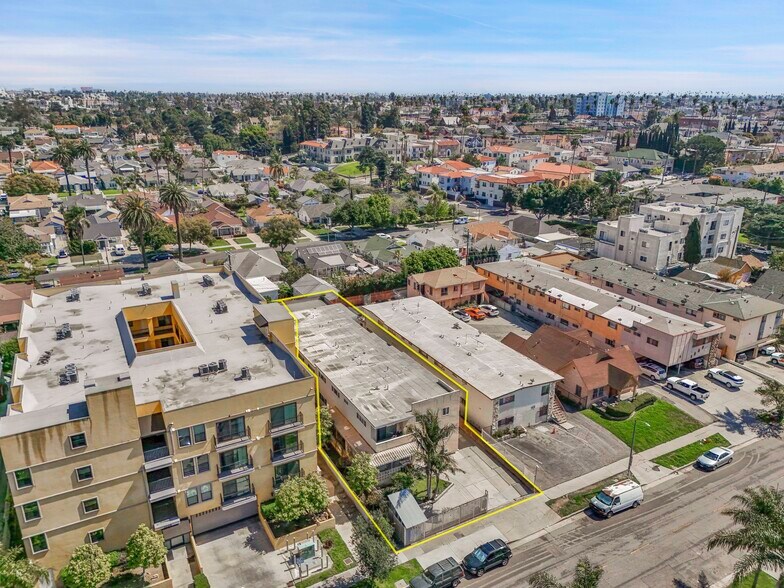 1046 S Norton Ave, Los Angeles, CA à vendre - Aérien – Image 3 sur 13