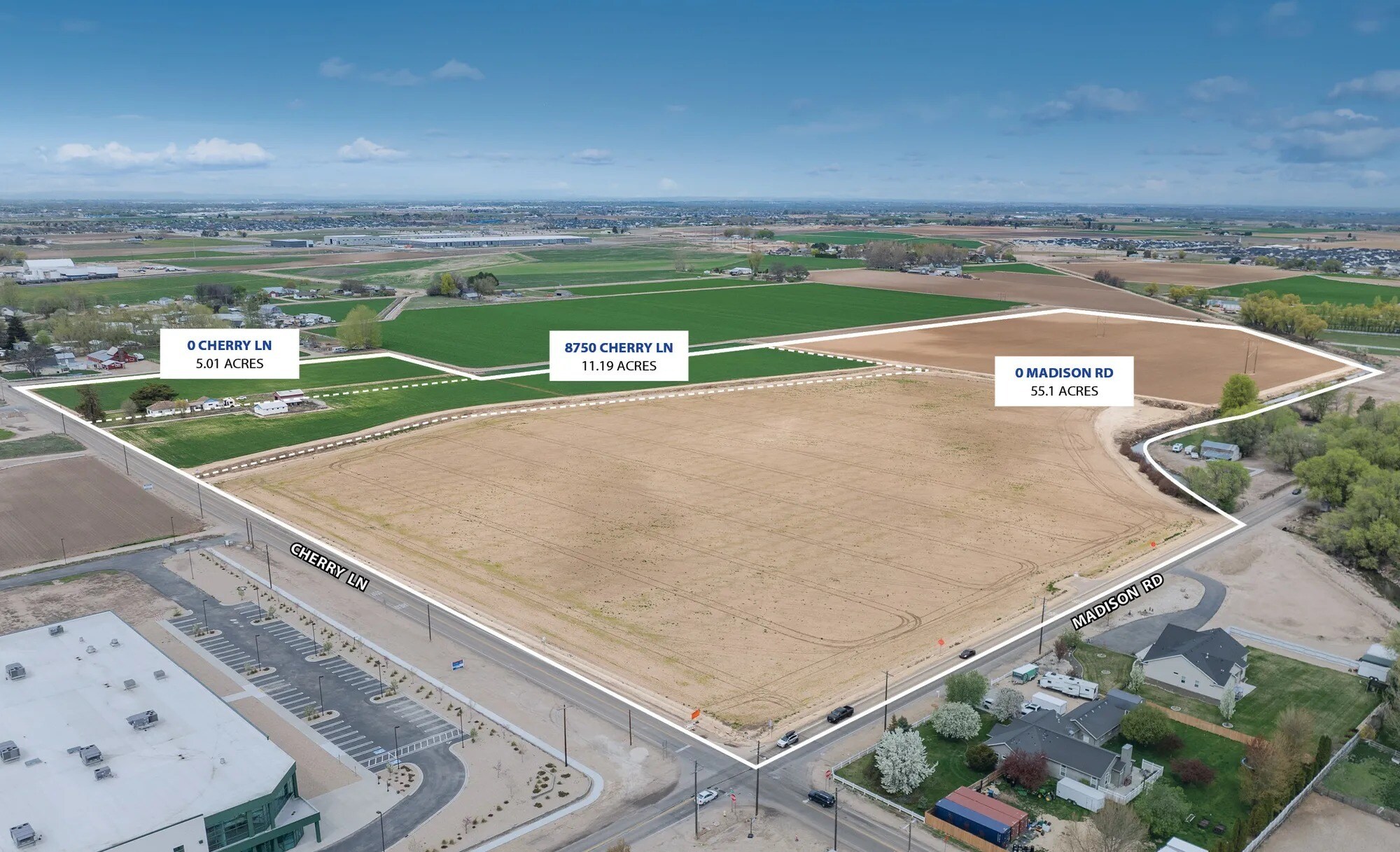 Cherry Ln, Nampa, ID à vendre Photo de l’immeuble– Image 1 sur 9