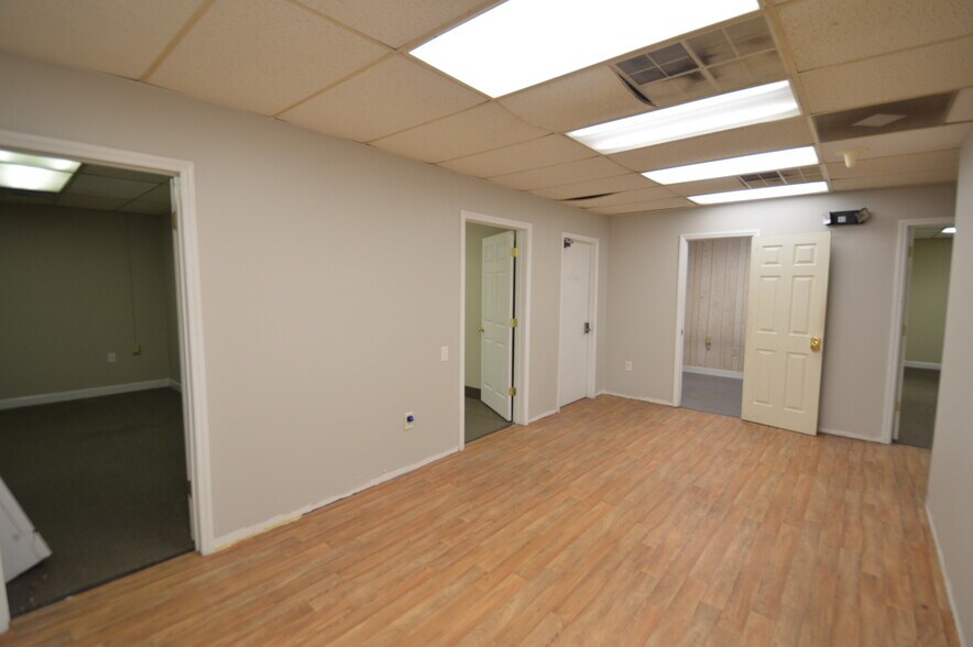 1023 Chestnut St, Winston-Salem, NC à louer - Photo de l’immeuble – Image 2 sur 7
