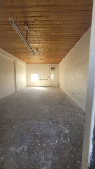 923 E Base Line St, San Bernardino, CA à louer - Photo intérieure – Image 1 sur 3
