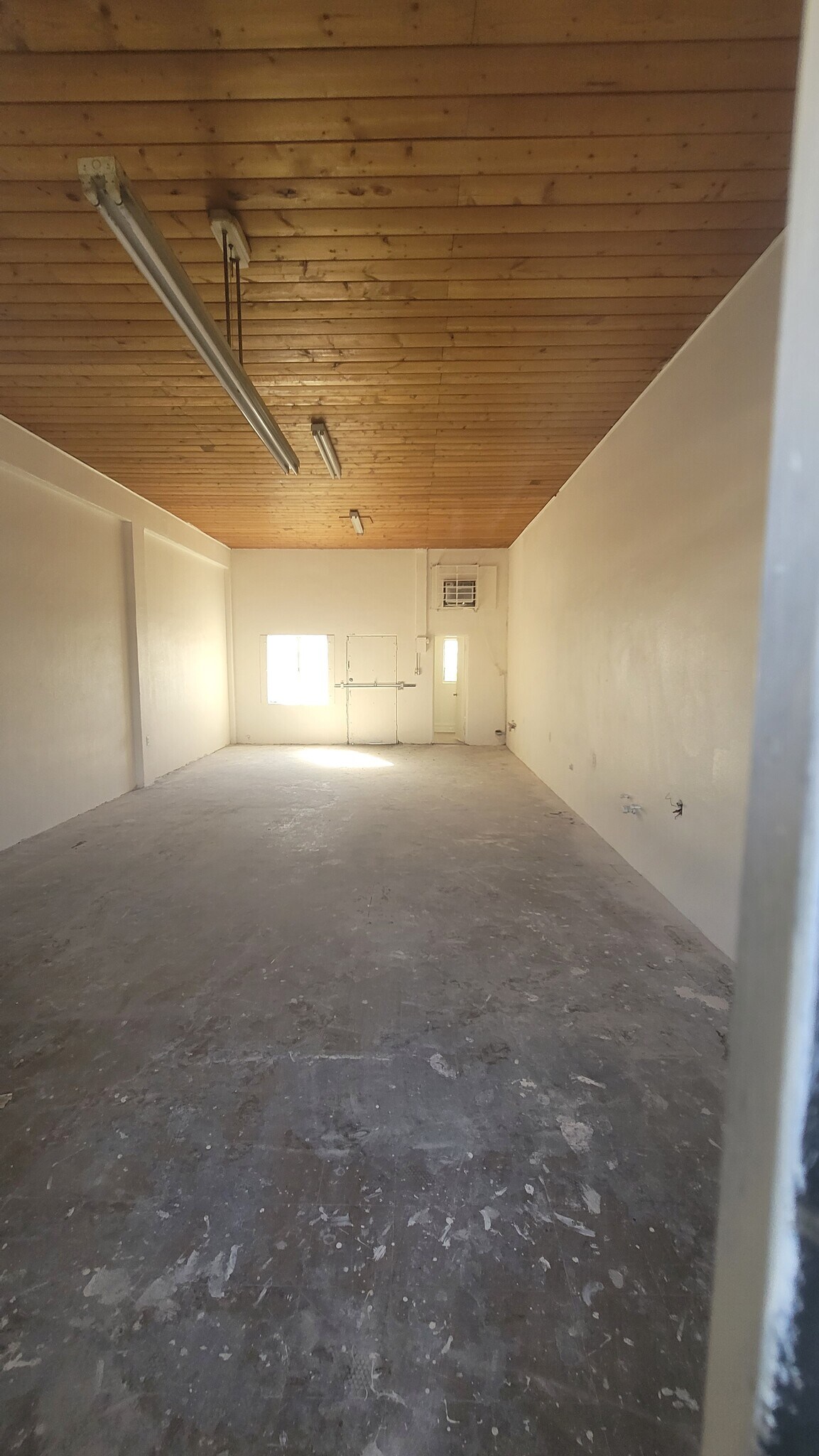 923 E Base Line St, San Bernardino, CA à louer Photo intérieure– Image 1 sur 4