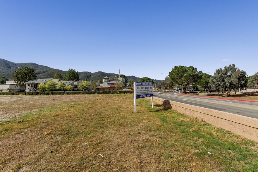 Felix Valdez Ave, Temecula, CA à vendre - Autre – Image 2 sur 15