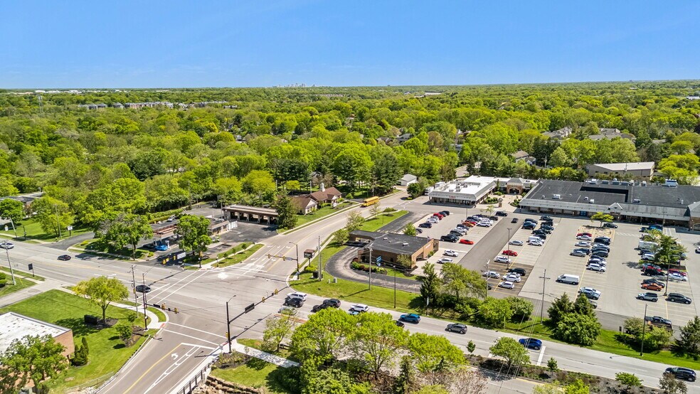 48 Corbins Mill Dr, Dublin, OH à louer - Photo de l’immeuble – Image 3 sur 8