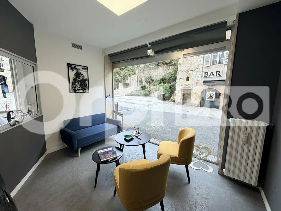 Local commercial dans Montluçon à vendre Photo intérieure– Image 1 sur 8