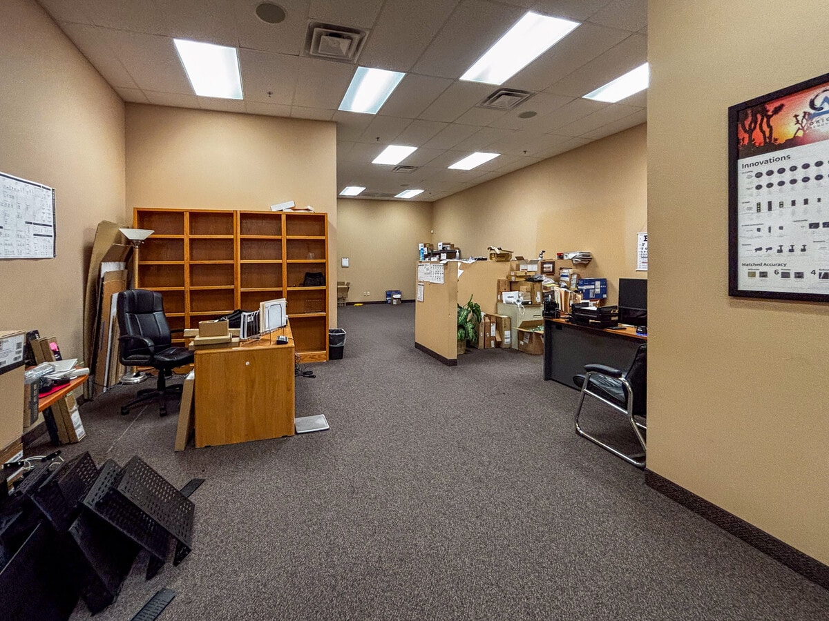 45130 Golf Center Pky, Indio, CA 92201 - Lot G-7/G-8 - - Photo intérieure - Image 2 of 18