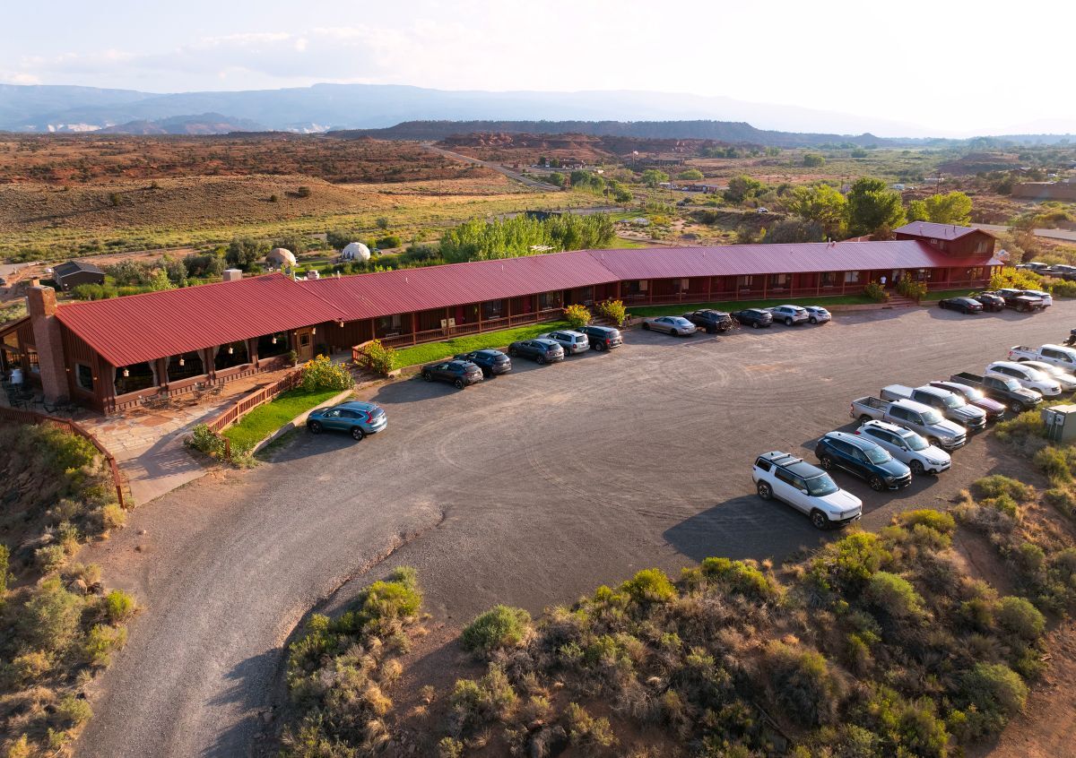 2523 UT-24, Torrey, UT à vendre Photo de l’immeuble– Image 1 sur 30