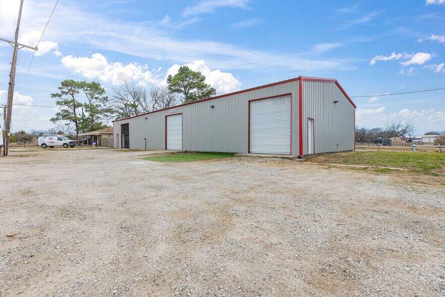 2701 N Main St, Mansfield, TX à vendre - Photo de l’immeuble – Image 2 sur 13