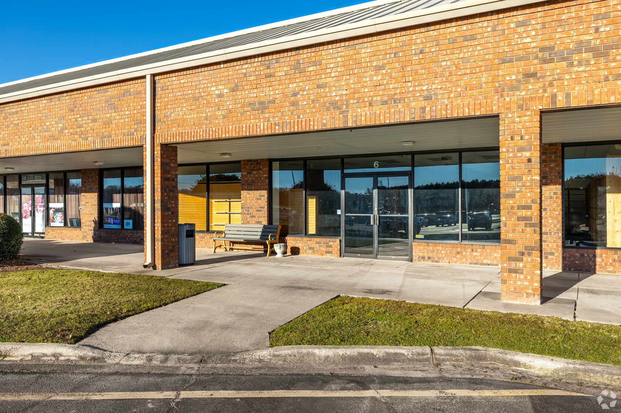 11 Gateway Blvd S, Savannah, GA à louer Photo de l’immeuble– Image 1 sur 5