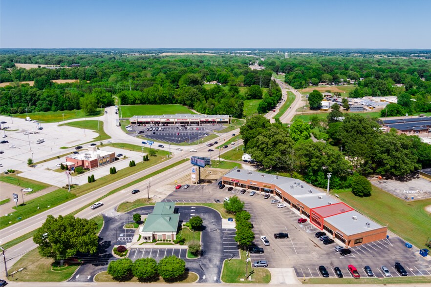 1618 Highway 51, Covington, TN à louer - Photo de l’immeuble – Image 1 sur 7