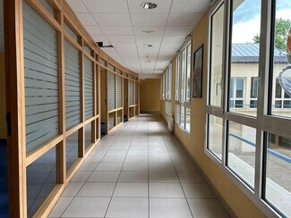 Plus de détails pour Bureau à louer