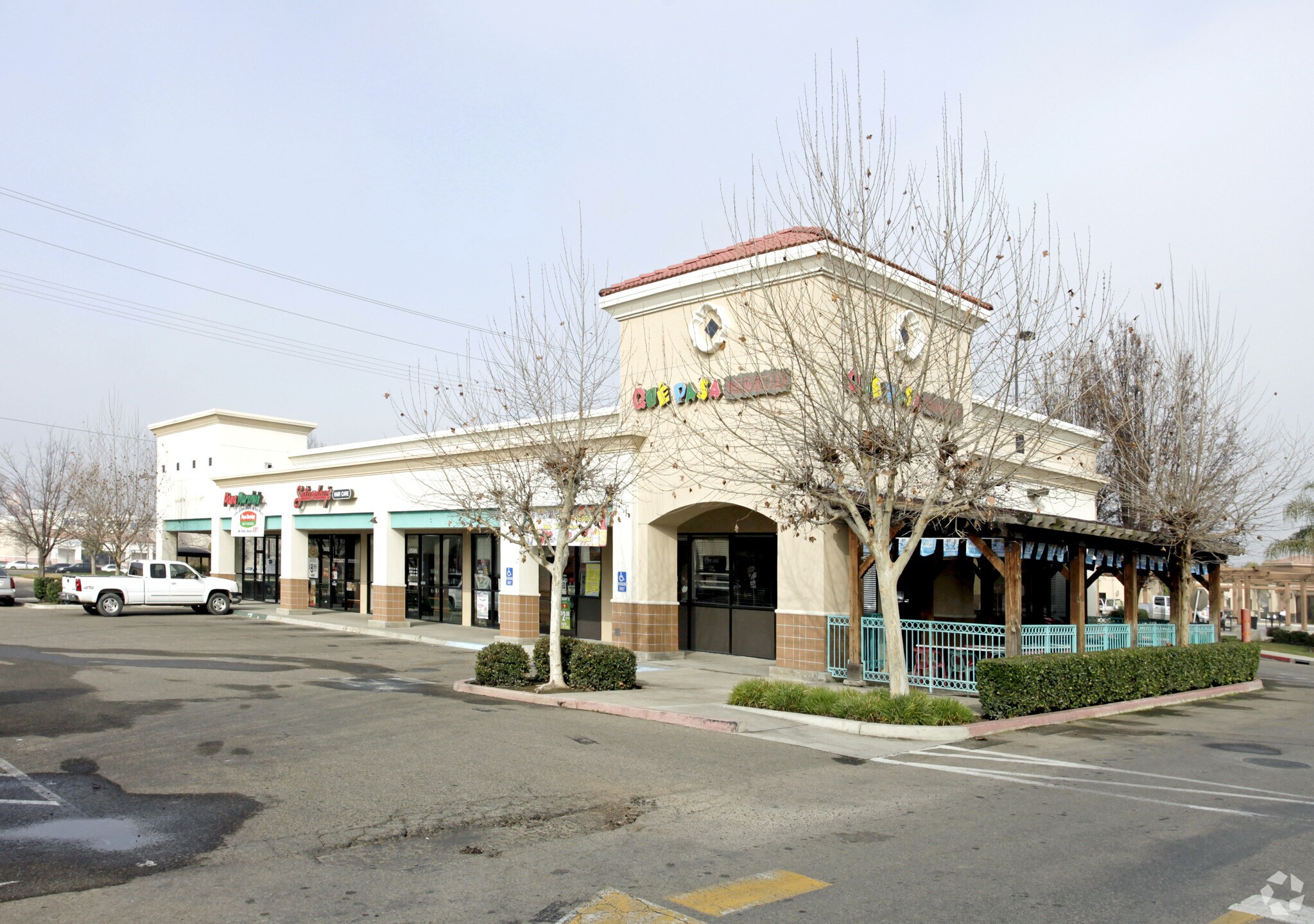 1578-1586 Hillman St, Tulare, CA à louer Photo principale– Image 1 sur 4