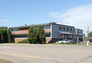 Plus de détails pour 1711 E 13th St, Hibbing, MN - Local d'activités à louer