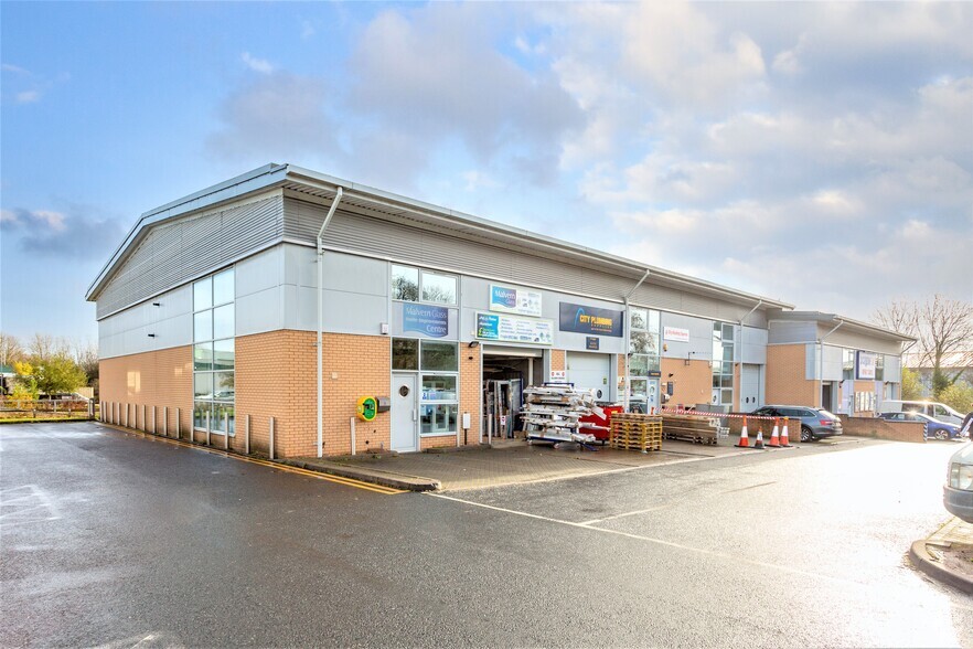 Betony Rd, Malvern à louer - Photo principale – Image 1 sur 3
