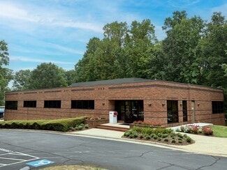 Plus de détails pour 115 Mackenan Dr, Cary, NC - Bureau à louer