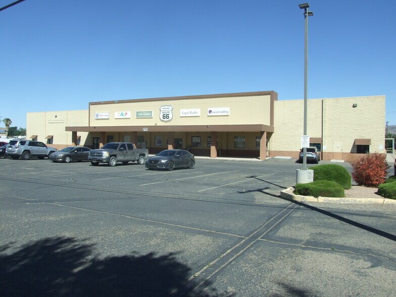 2701 E Andy Devine Ave, Kingman, AZ à vendre - Photo de l’immeuble – Image 3 sur 6
