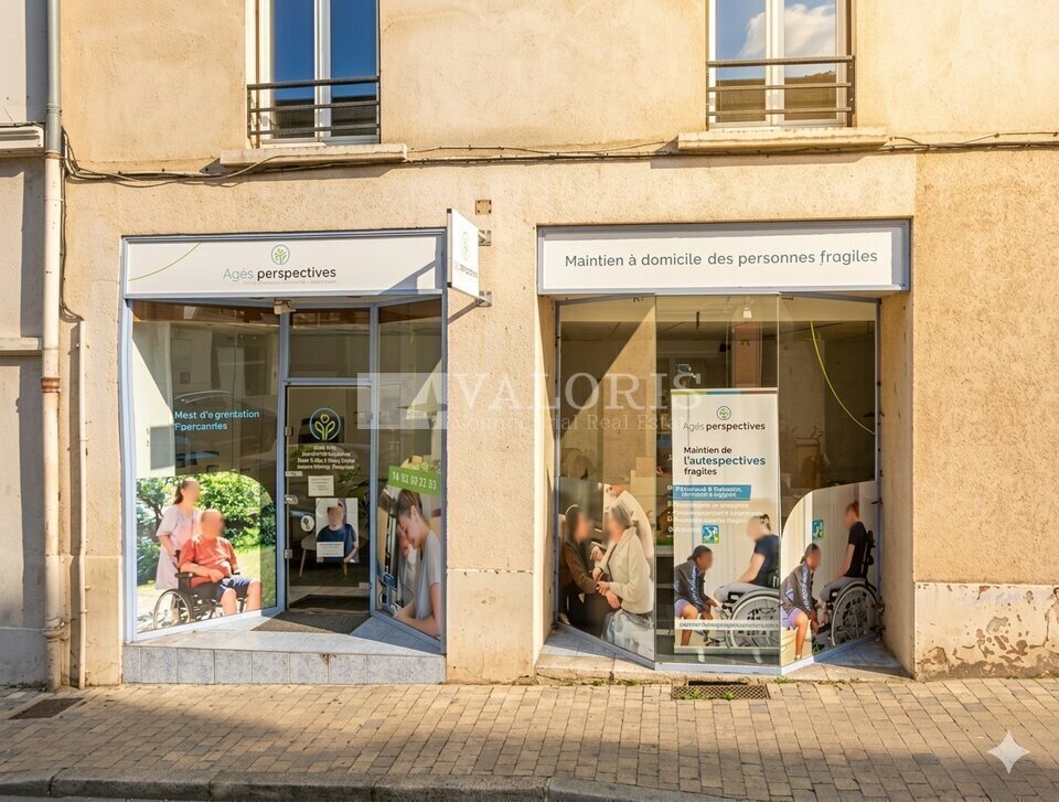 Local commercial dans Villefranche-sur-Saône à louer Photo de l’immeuble– Image 1 sur 9